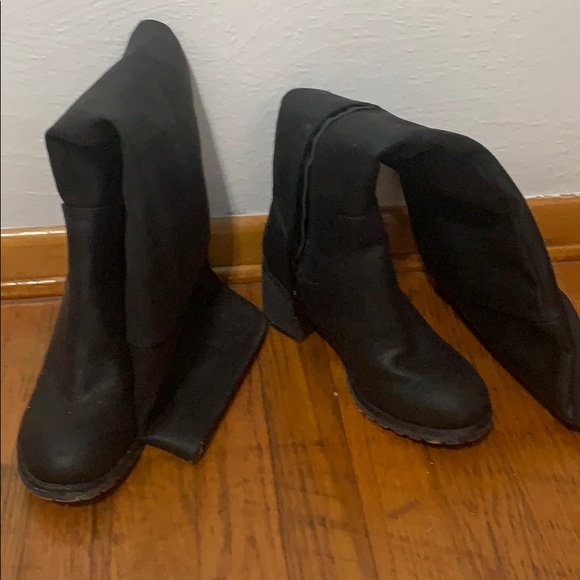 knee high boots - Picture 1 of 2